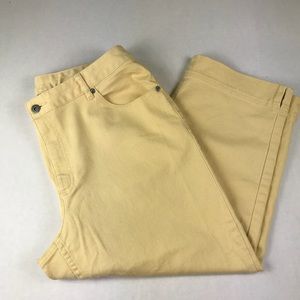 Liz Claiborne Size 16 Yellow Capri Jean